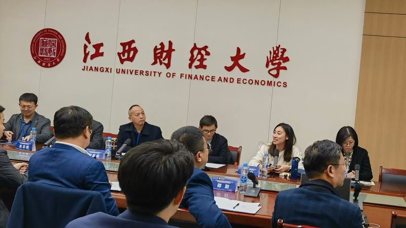 建筑资质代办：价格背后的考量因素